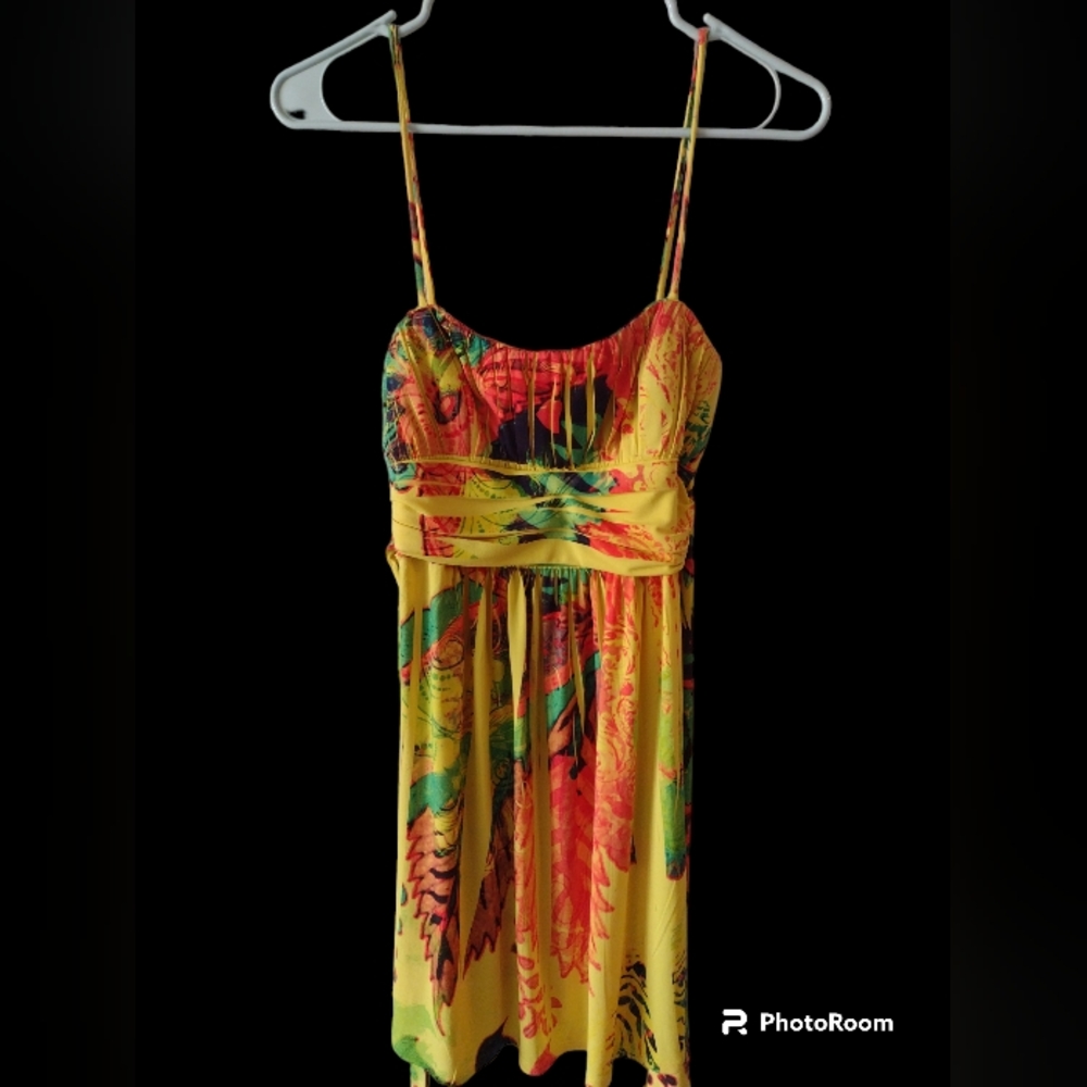 Pretty Canary yellow dress with floral print size medium